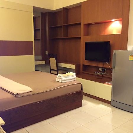 Eight Ville Bangkok Ngoại thất bức ảnh