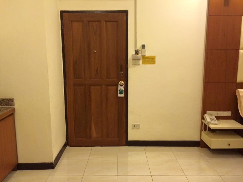 Eight Ville Bangkok Ngoại thất bức ảnh