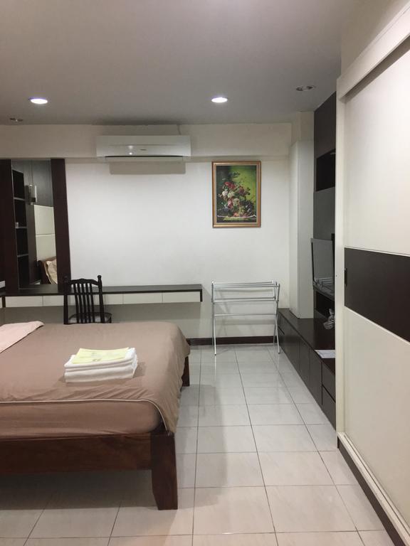 Eight Ville Bangkok Ngoại thất bức ảnh