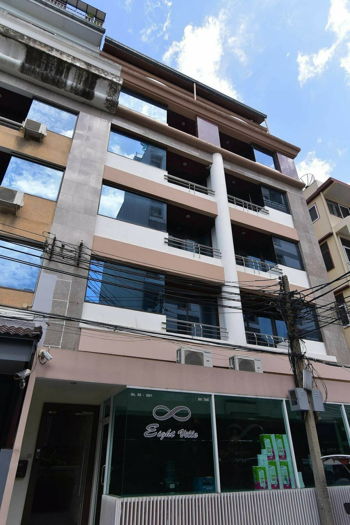 Eight Ville Bangkok Ngoại thất bức ảnh